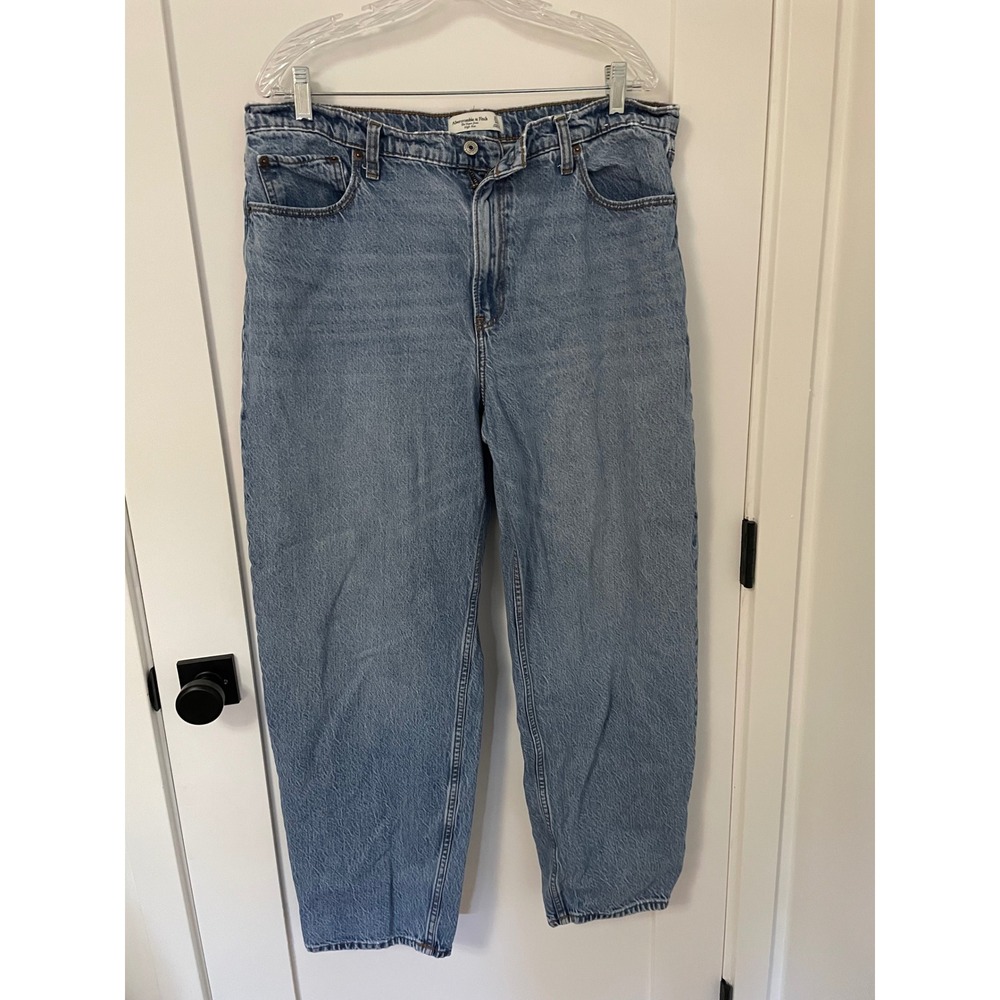 Abercrombie The Taper Jean High Rise 33 16 light wash